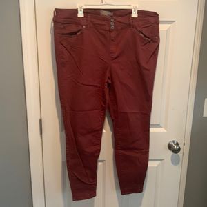 Torrid 20R Jegging pants. Good condition